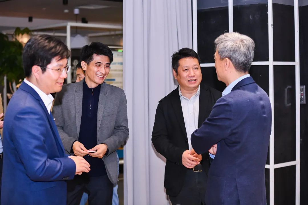 ���Ǽ��Ź���